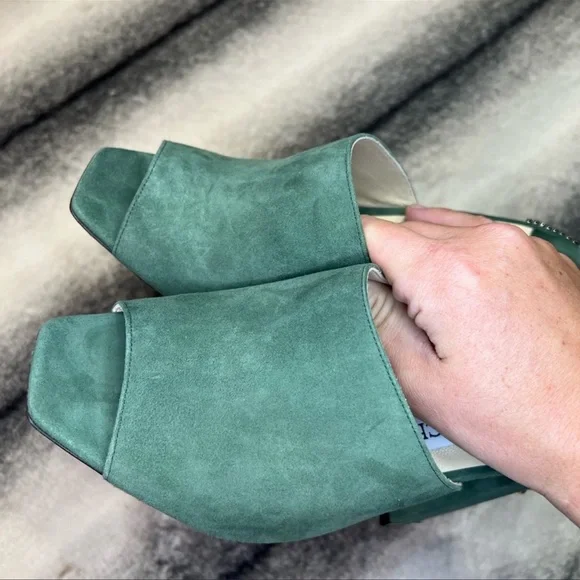 Jimmy Choo Baia 100 mm Crystal Detailed Cactus Suede Mule Sandal Heels - Picture 7 of 10